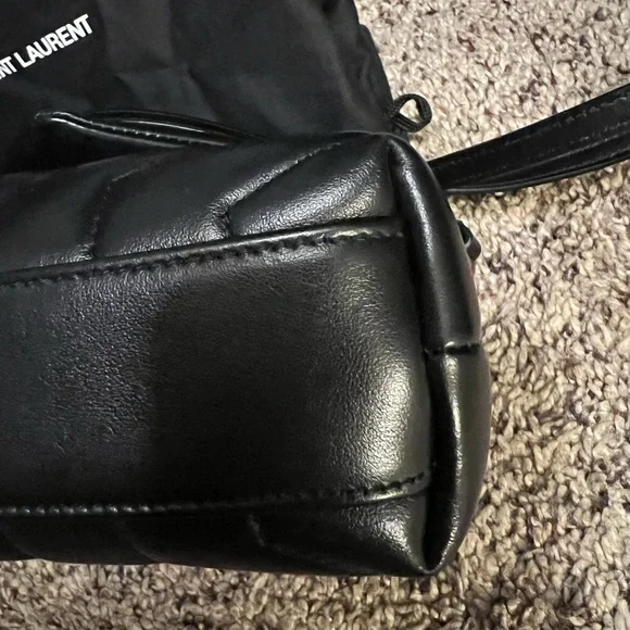 Toy Loulou 😍 Black Leather Bag with Gold Logo - Picture 5 of 16